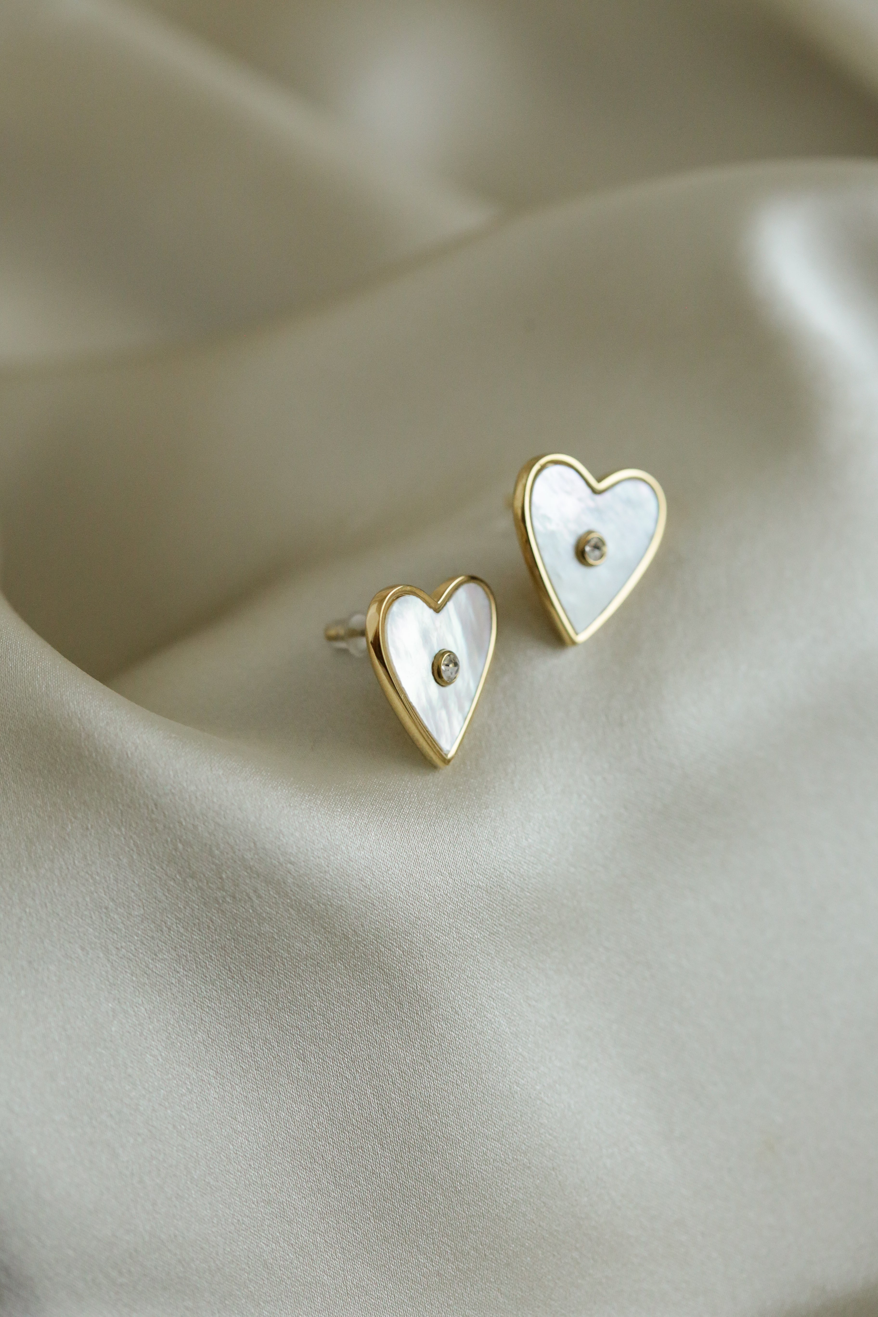 Mother of Pearl Heart Studs - Boutique Minimaliste has waterproof, durable, elegant and vintage inspired jewelry