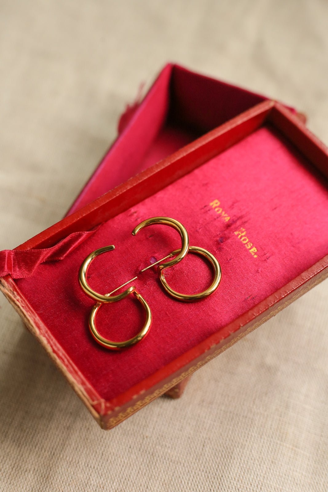 Octavia Hoops - has waterproof, durable, elegant and vintage inspired jewelry