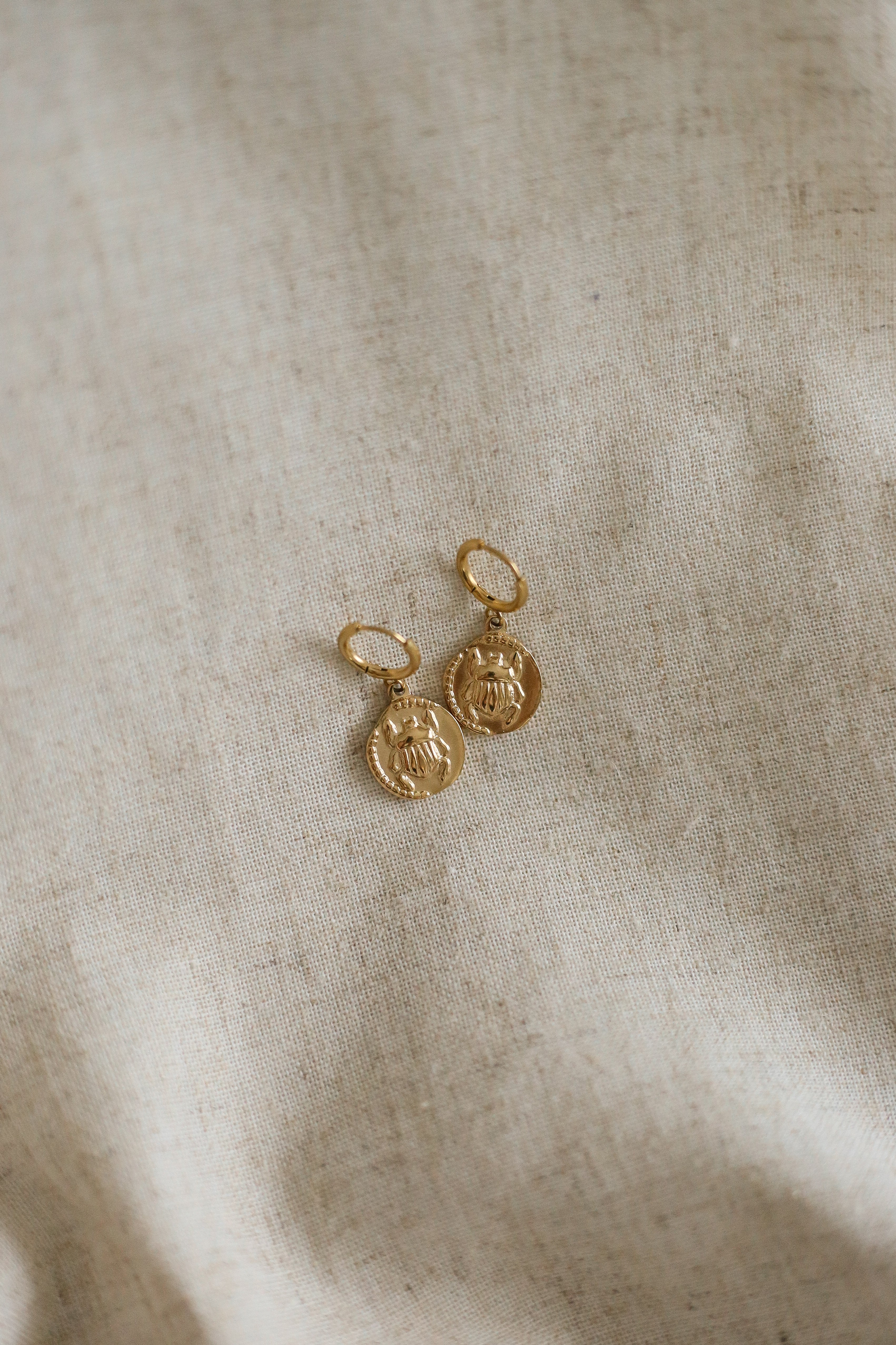 Oriana Set - has waterproof, durable, elegant and vintage inspired jewelry