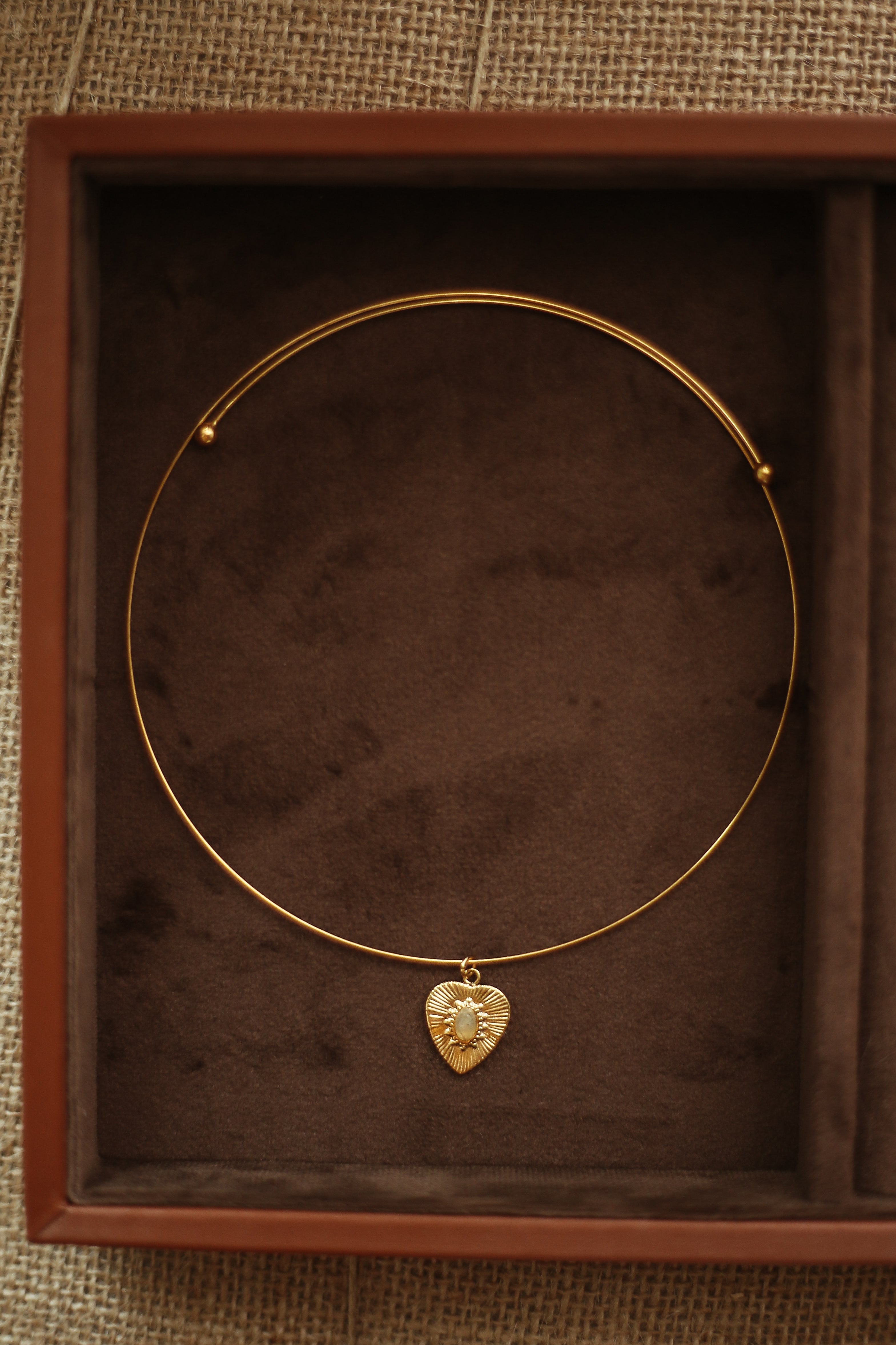 Orlaine (Vintage) Choker - has waterproof, durable, elegant and vintage inspired jewelry