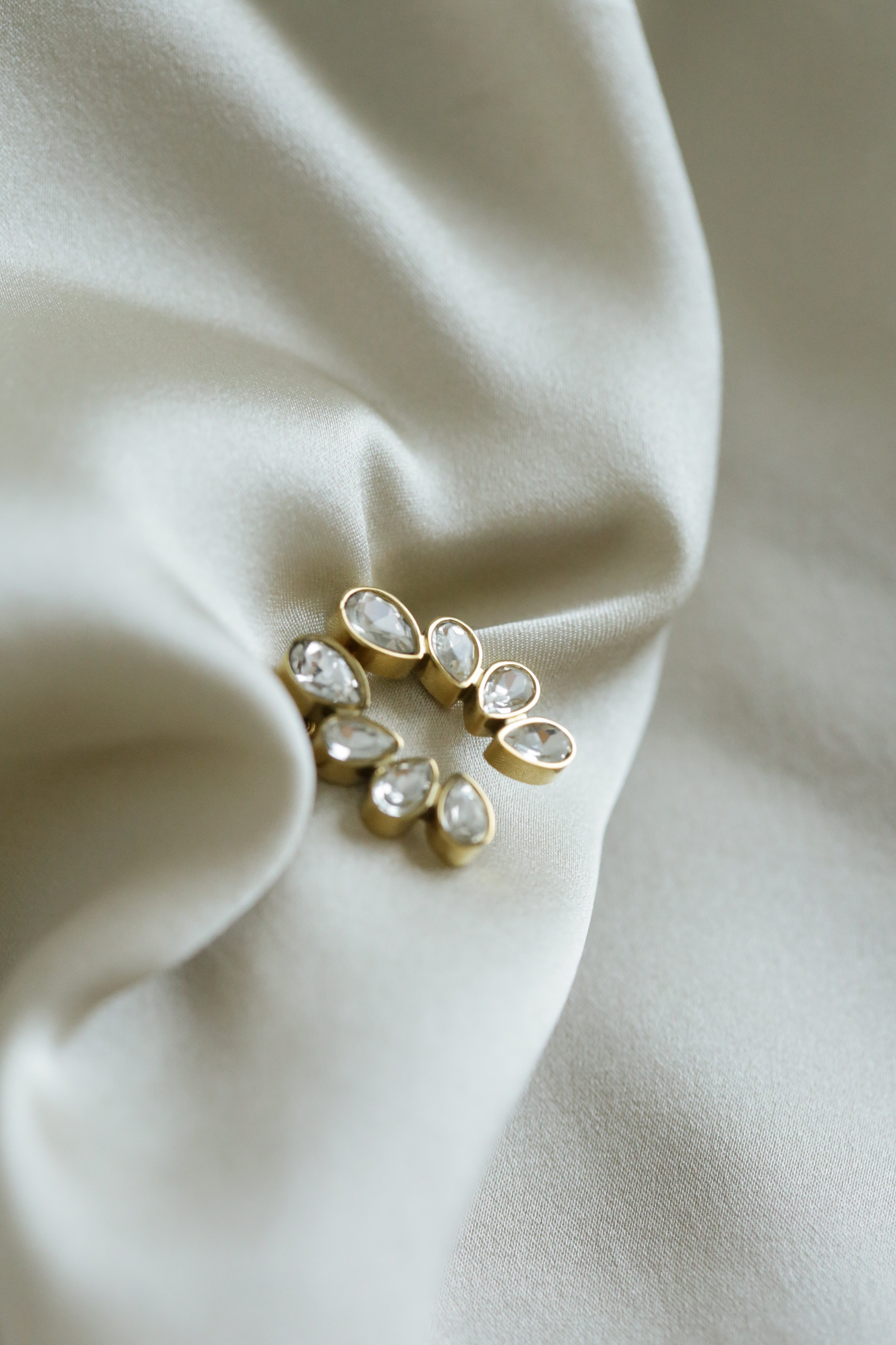 Teardrop Cubic Zirconia Studs - Boutique Minimaliste has waterproof, durable, elegant and vintage inspired jewelry