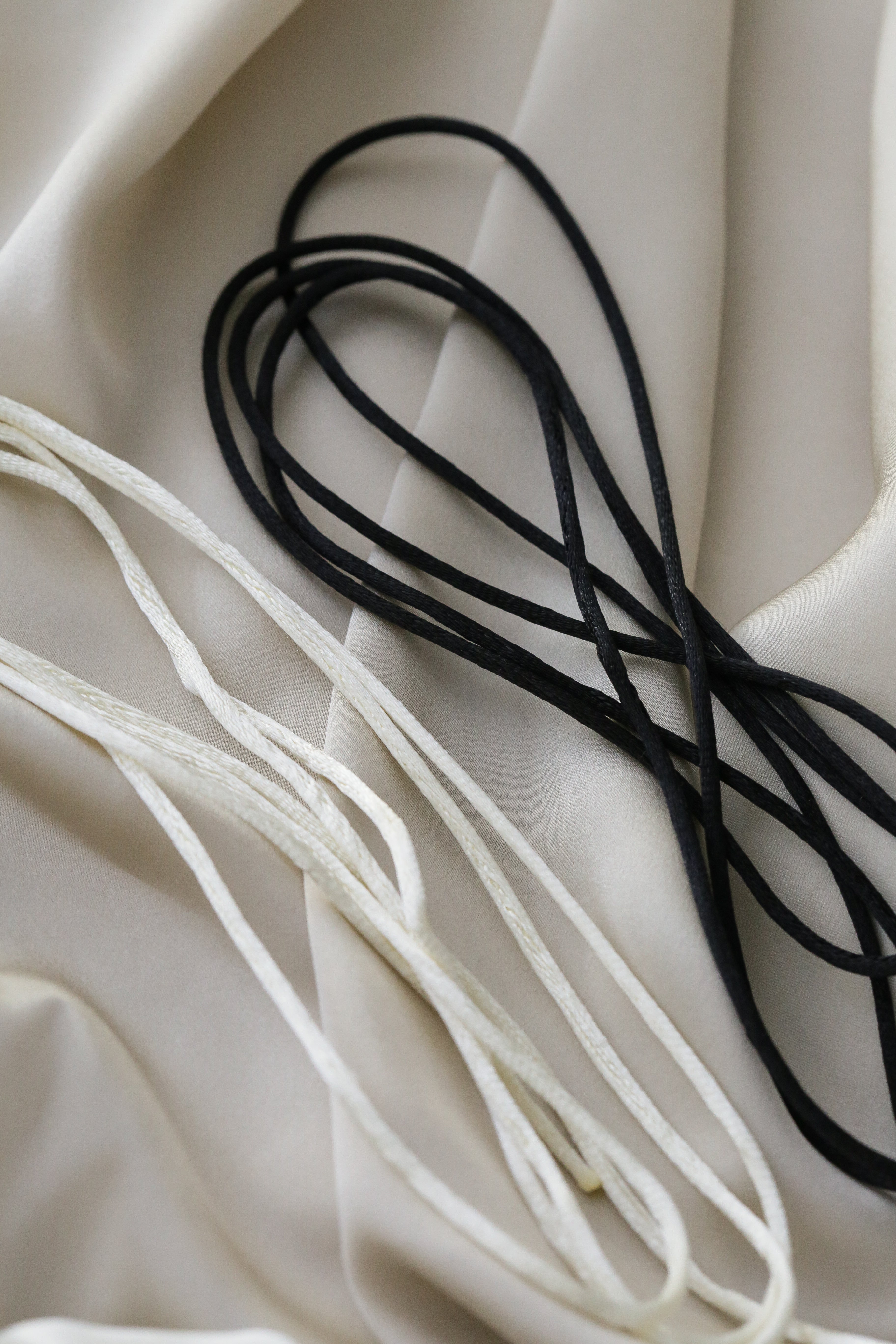 Xandra Flower - has waterproof, durable, elegant and vintage inspired jewelry