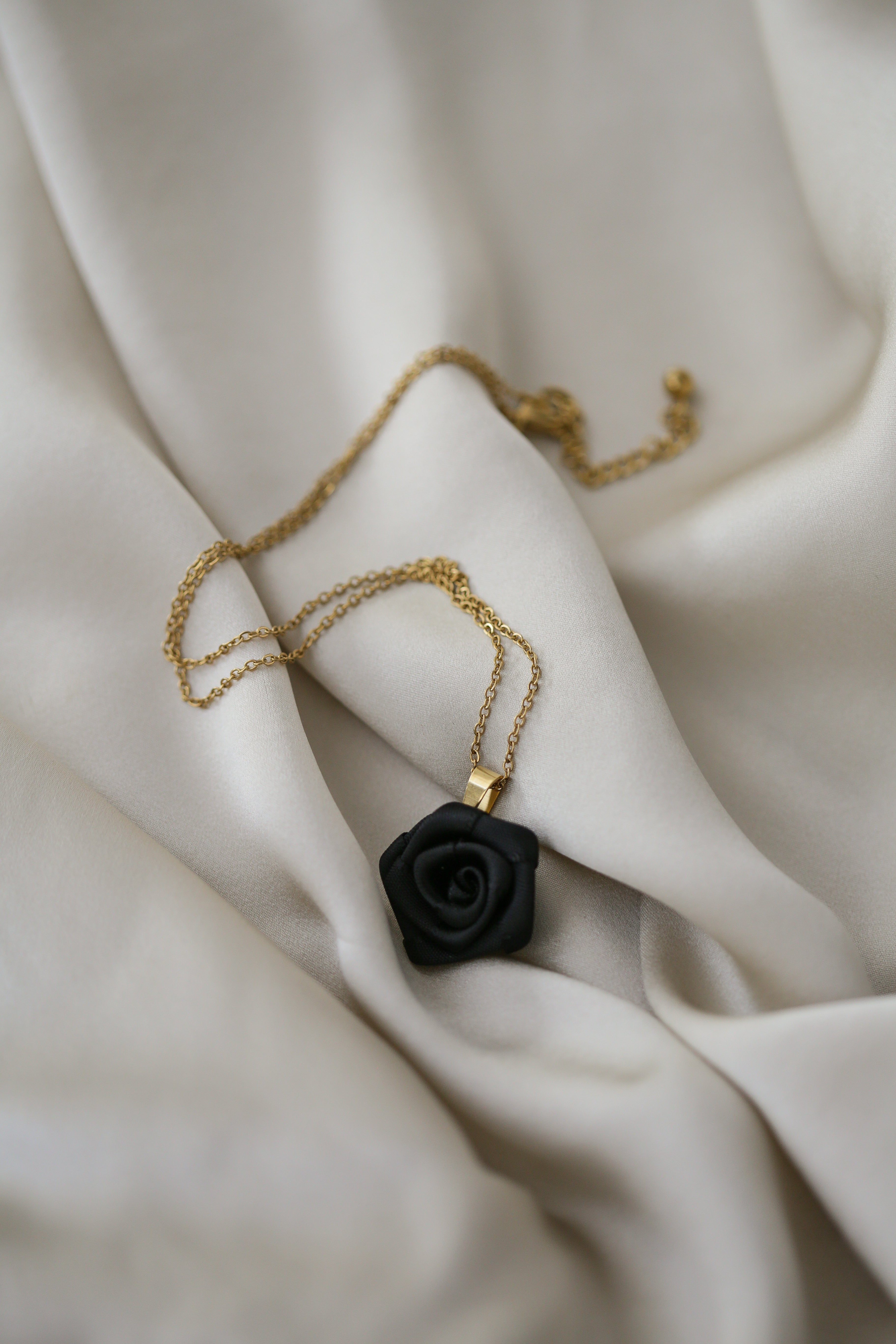 Xenopatra Rose Necklace - has waterproof, durable, elegant and vintage inspired jewelry