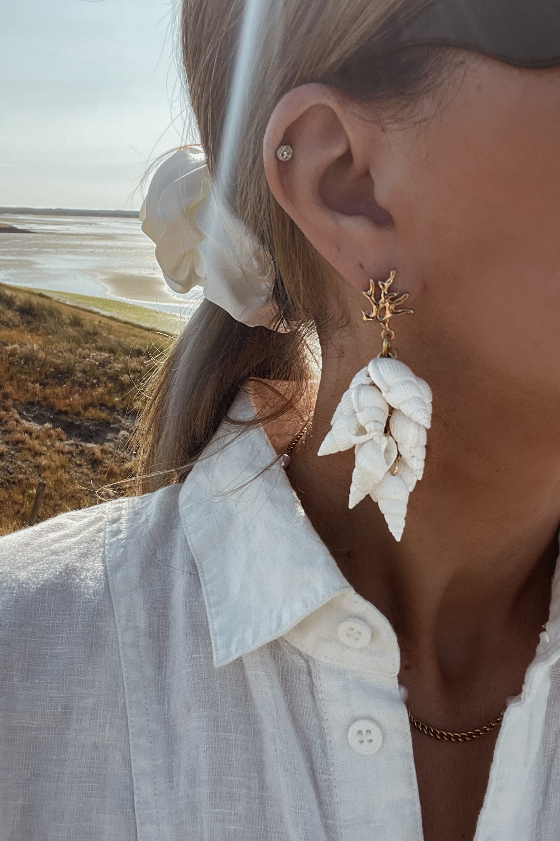 Xoe Earrings - Boutique Minimaliste has waterproof, durable, elegant and vintage inspired jewelry