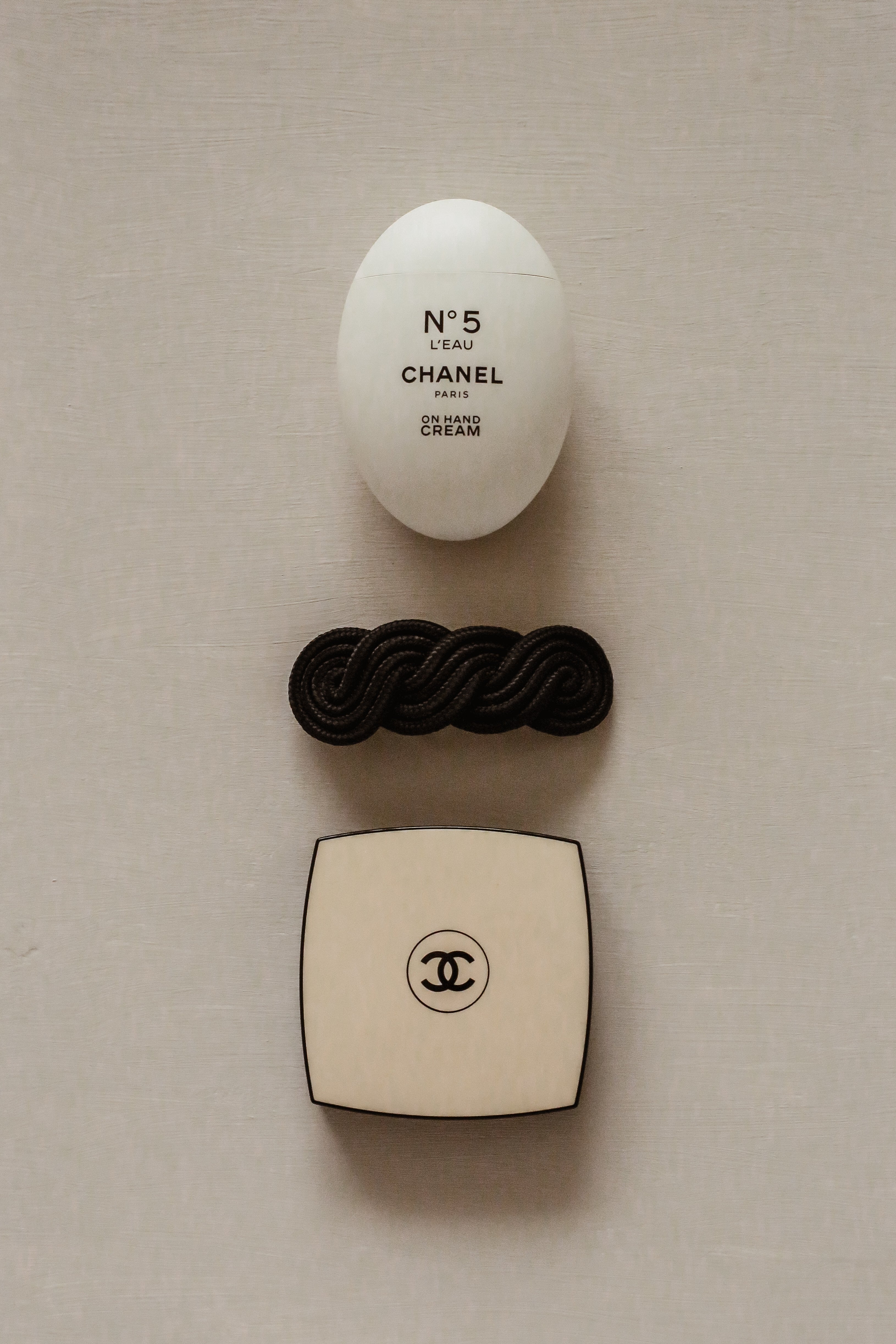 Yseult Barrette - has waterproof, durable, elegant and vintage inspired jewelry