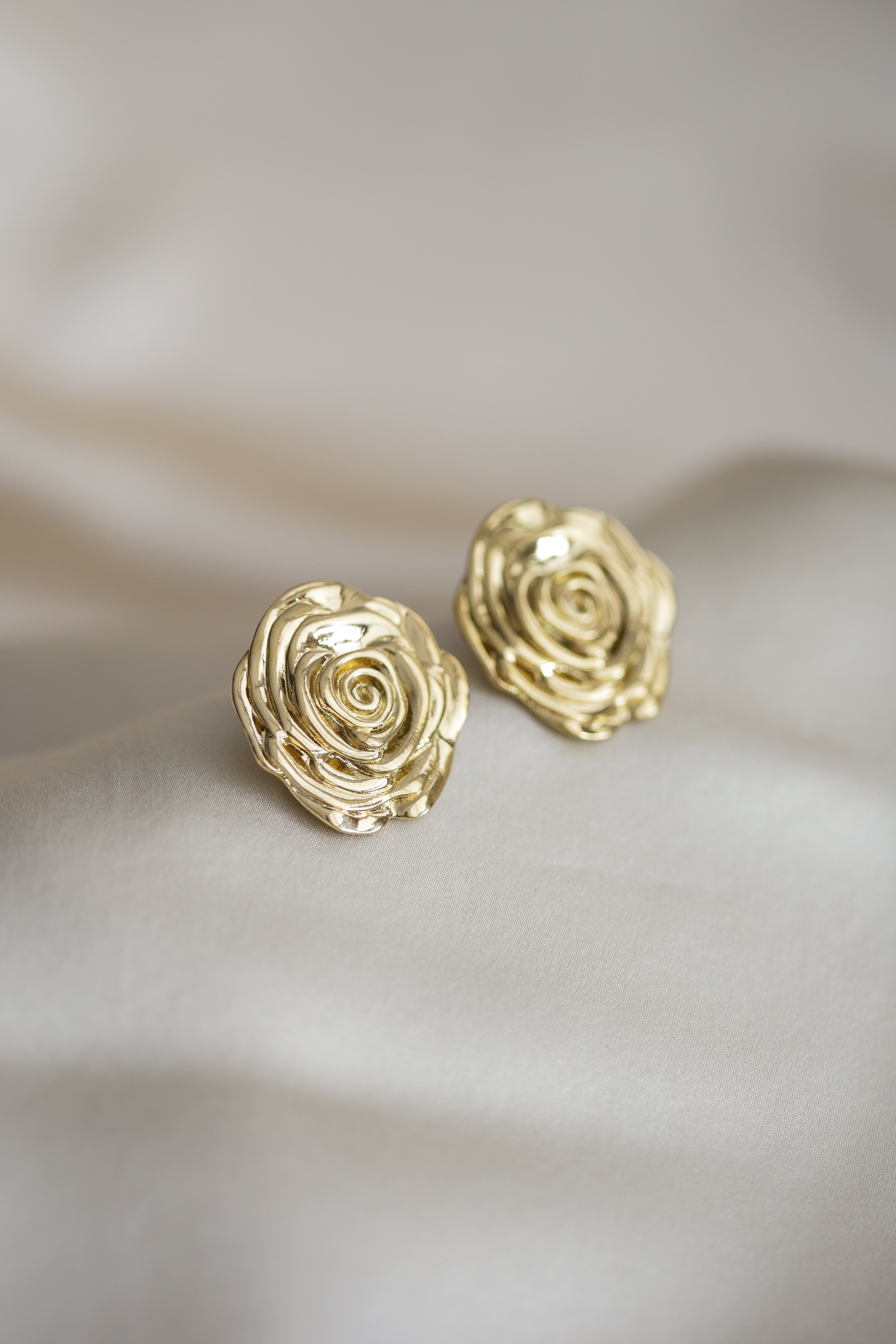 Zafira Earrings - Boutique Minimaliste has waterproof, durable, elegant and vintage inspired jewelry