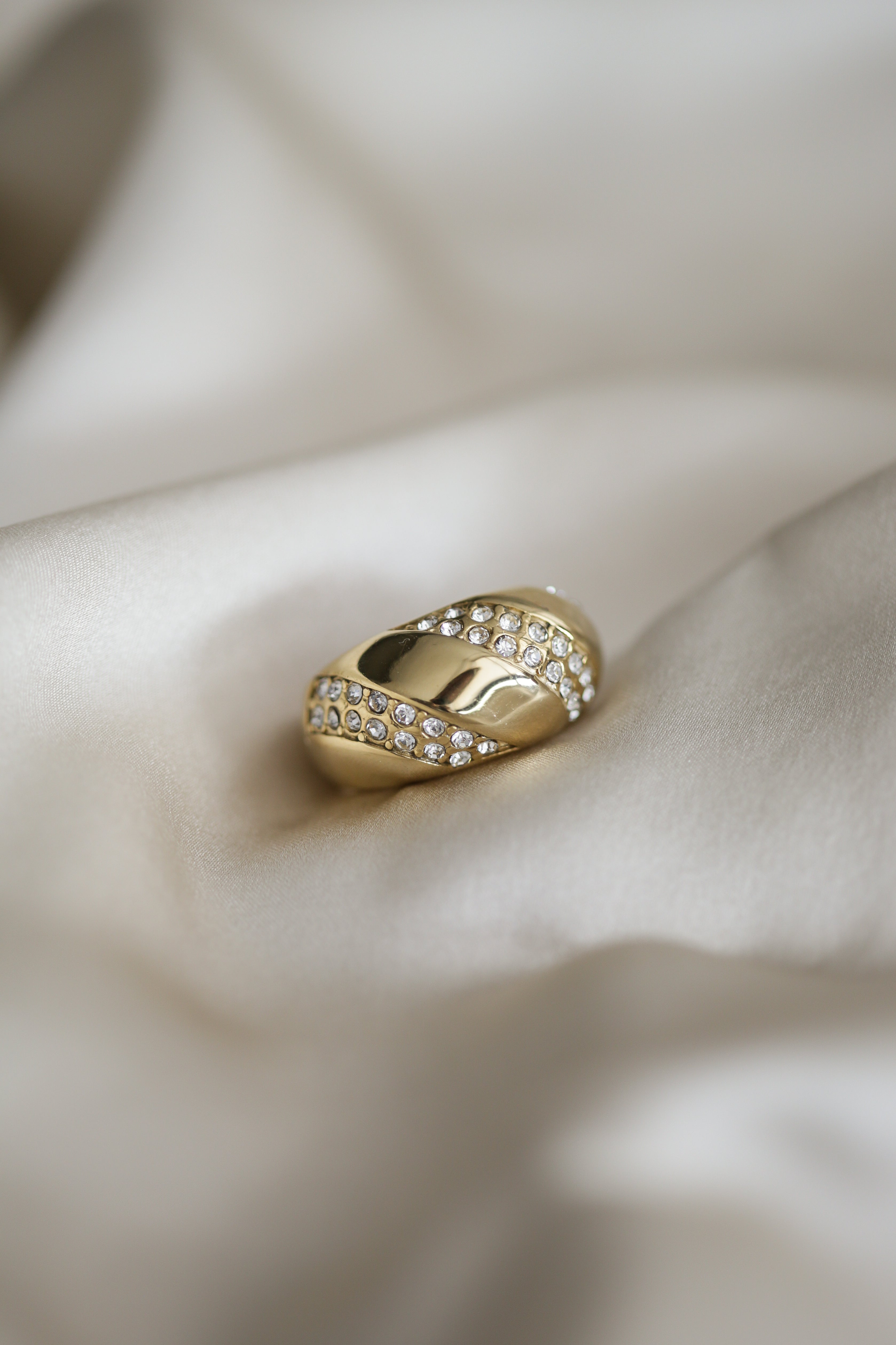 Zarah Ring - has waterproof, durable, elegant and vintage inspired jewelry