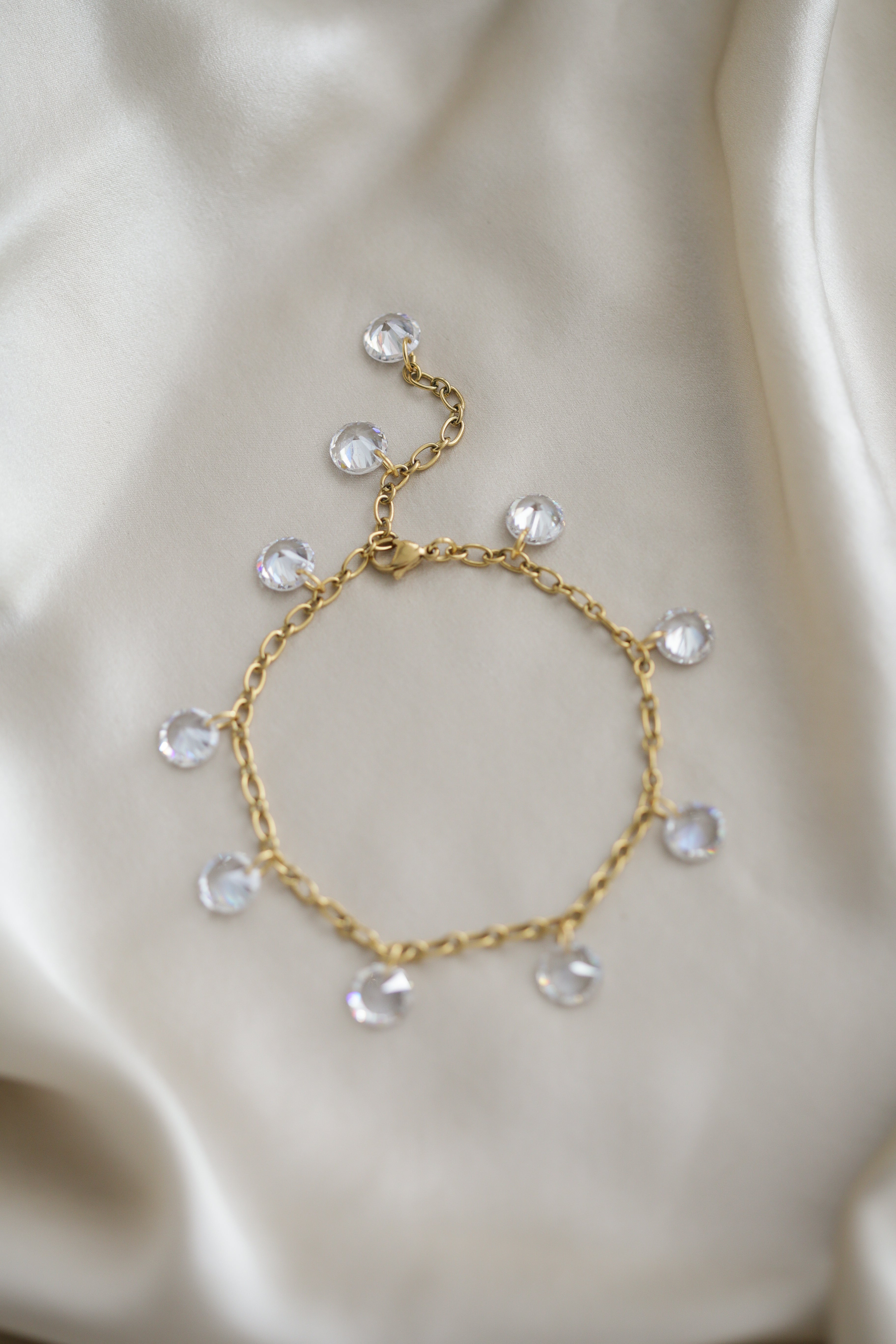 Zyla Anklet - Boutique Minimaliste has waterproof, durable, elegant and vintage inspired jewelry