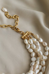 Lisa Necklace - Boutique Minimaliste has waterproof, durable, elegant and vintage inspired jewelry