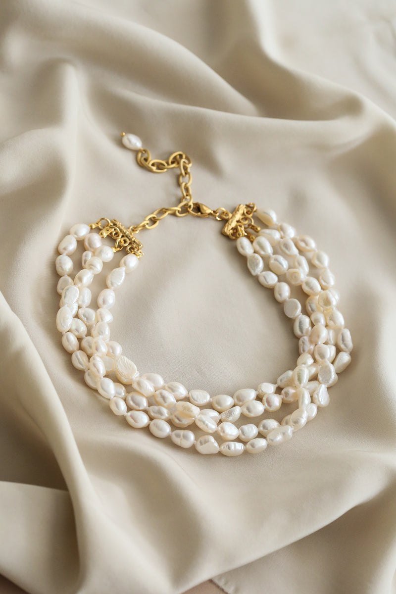 Lisa Necklace - Boutique Minimaliste has waterproof, durable, elegant and vintage inspired jewelry
