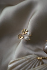Frida Earrings - Boutique Minimaliste has waterproof, durable, elegant and vintage inspired jewelry