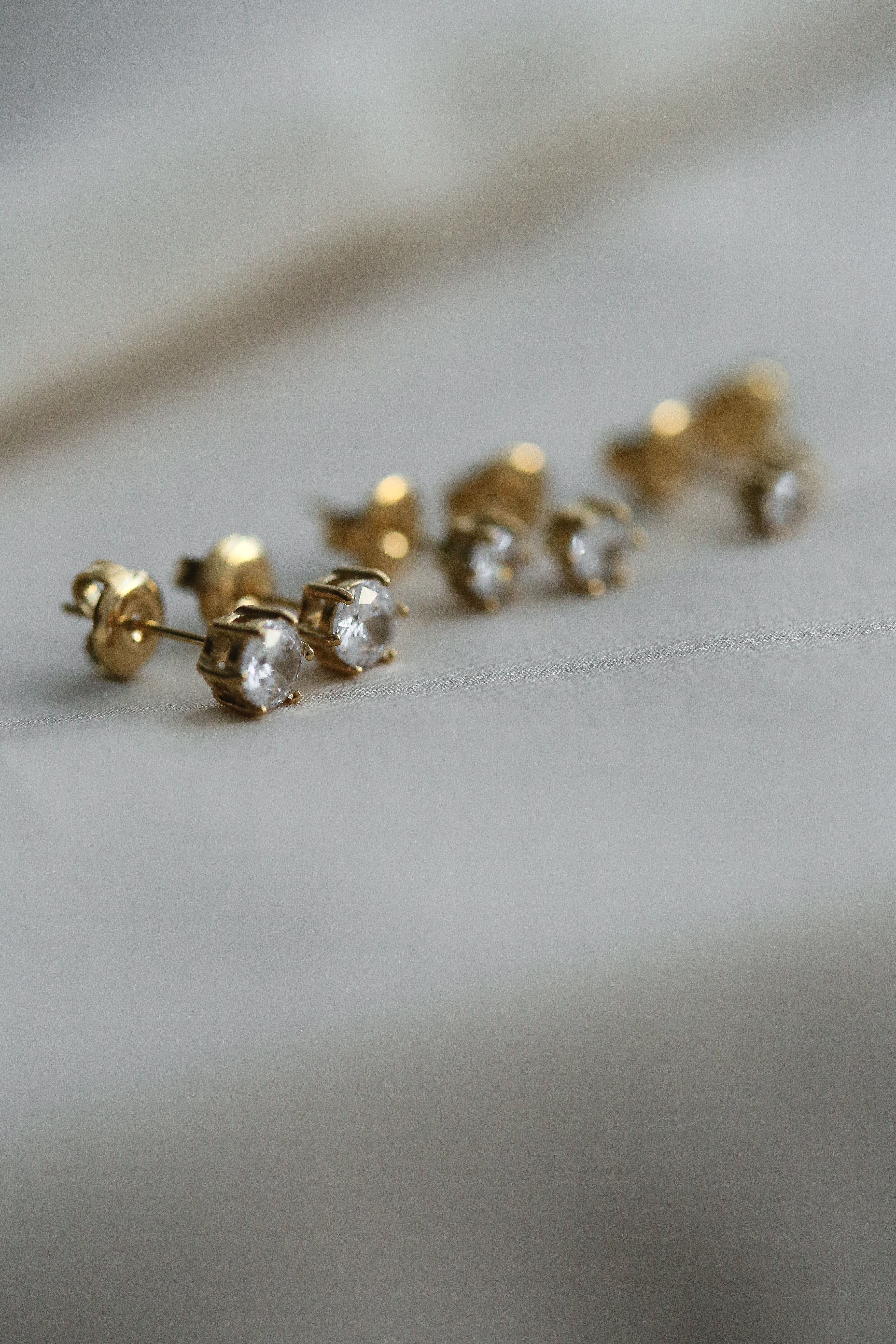 Alicia Stud Earrings - Boutique Minimaliste has waterproof, durable, elegant and vintage inspired jewelry