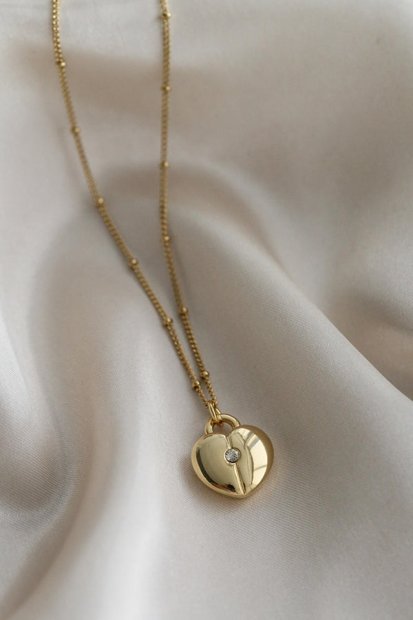 Arte Necklace - Boutique Minimaliste has waterproof, durable, elegant and vintage inspired jewelry