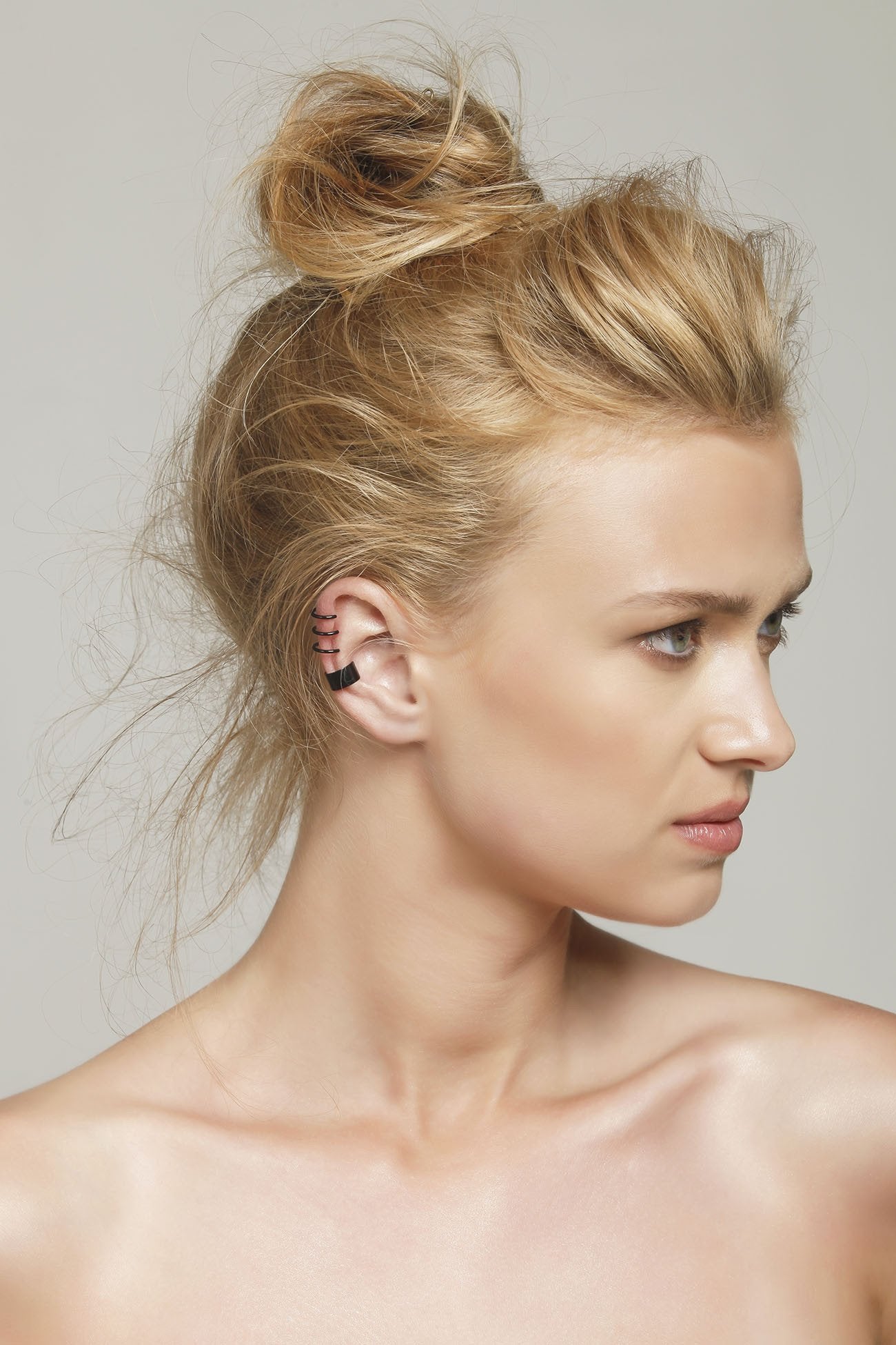 Basic Ear cuff - Boutique Minimaliste has waterproof, durable, elegant and vintage inspired jewelry