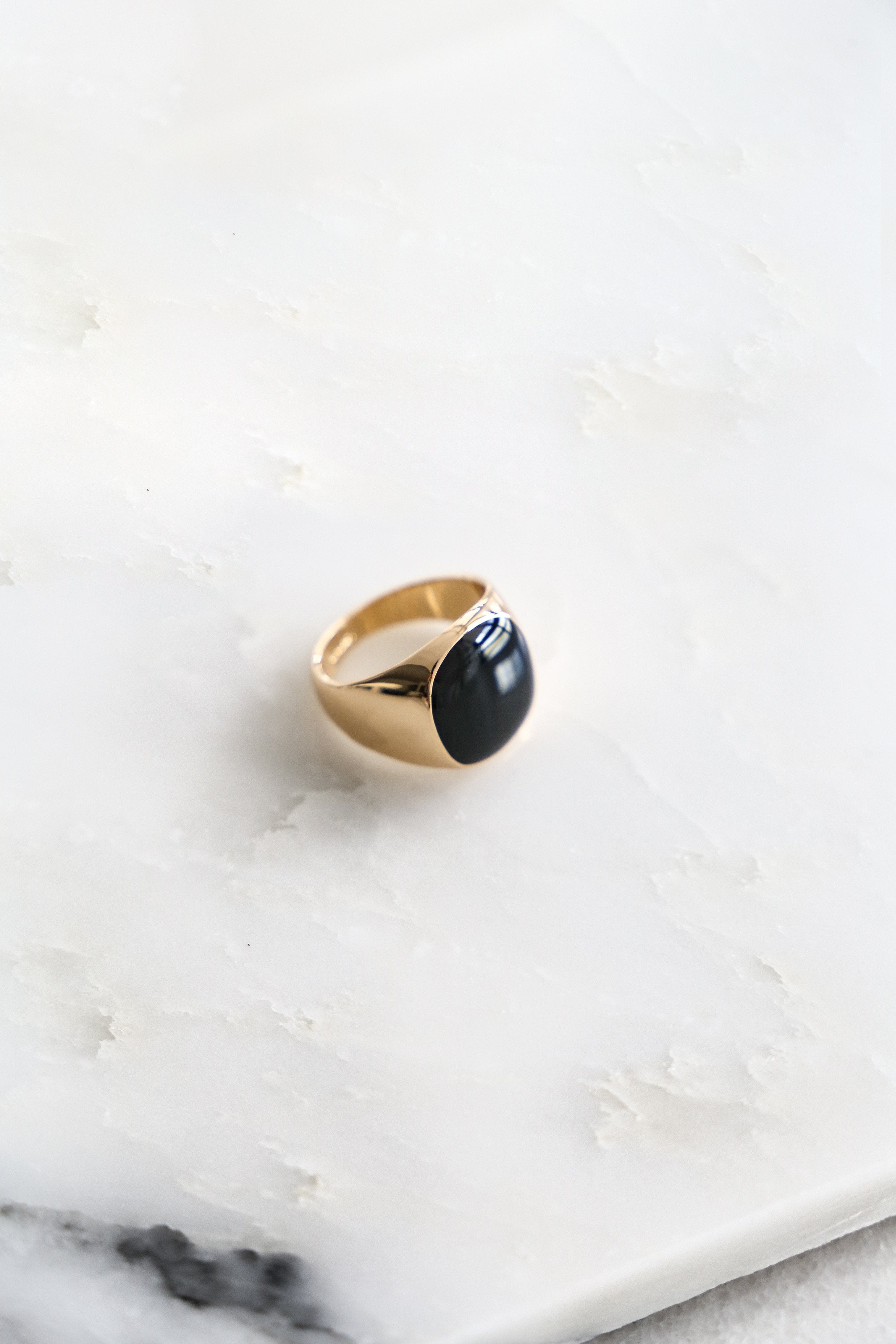 Black Signet Ring - Boutique Minimaliste has waterproof, durable, elegant and vintage inspired jewelry