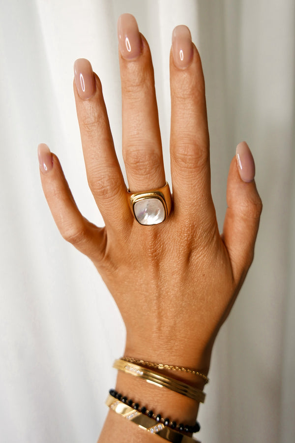 Blake Ring - Boutique Minimaliste has waterproof, durable, elegant and vintage inspired jewelry