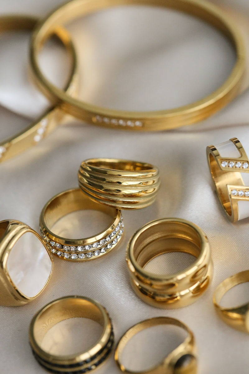 Brie Ring - Boutique Minimaliste has waterproof, durable, elegant and vintage inspired jewelry