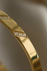 Britney Cuff - Boutique Minimaliste has waterproof, durable, elegant and vintage inspired jewelry