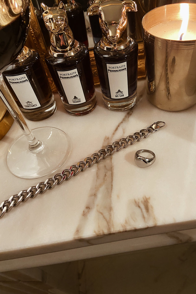 Carter Man Bracelet - Boutique Minimaliste has waterproof, durable, elegant and vintage inspired jewelry