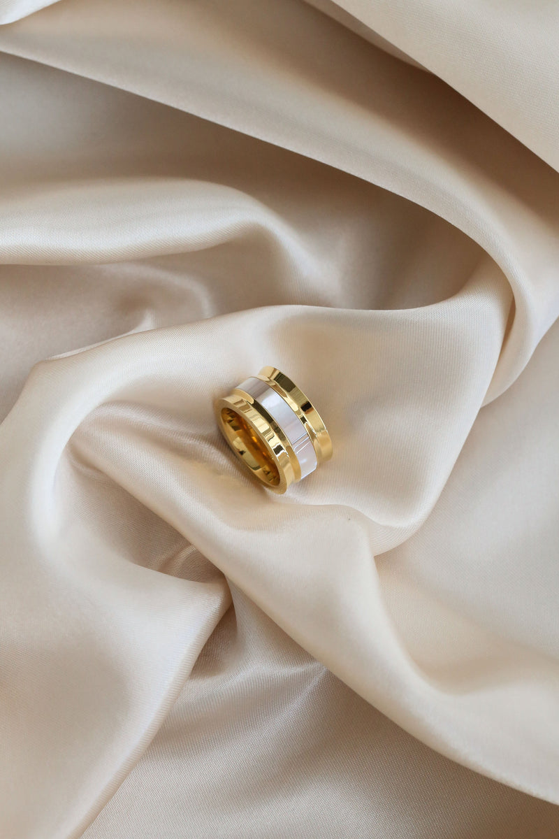 Cinque Terre Ring - Boutique Minimaliste has waterproof, durable, elegant and vintage inspired jewelry