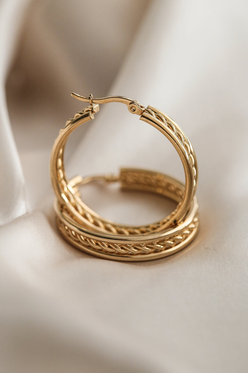 Colette Hoop Earrings in Gold