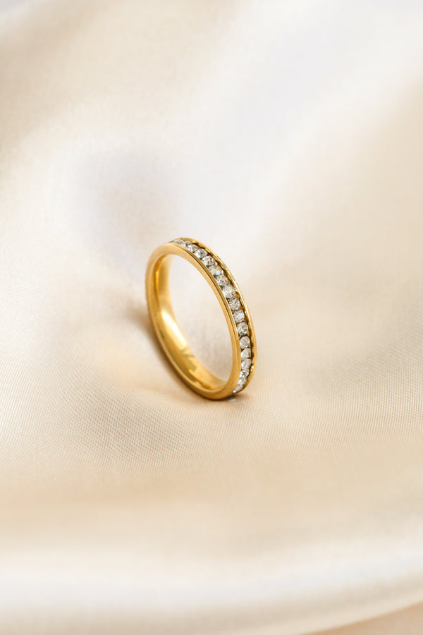 Crystal Ring - Boutique Minimaliste has waterproof, durable, elegant and vintage inspired jewelry