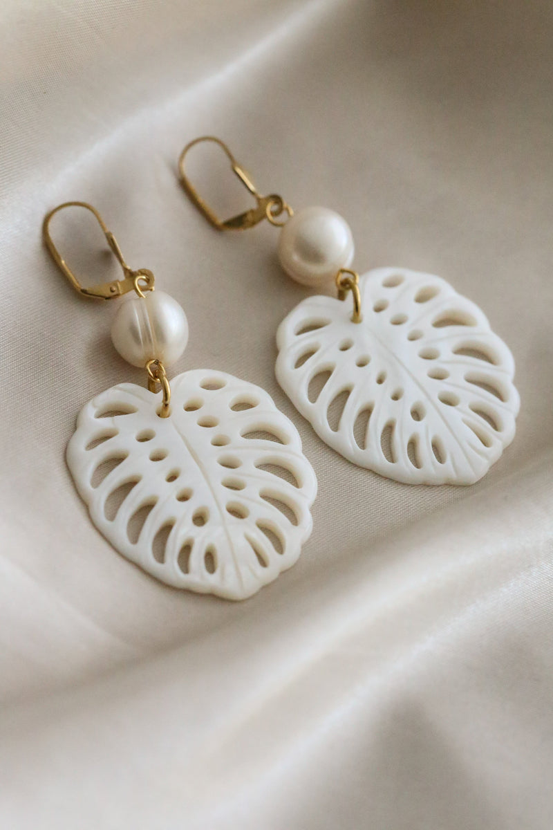 Eden Earrings - Boutique Minimaliste has waterproof, durable, elegant and vintage inspired jewelry