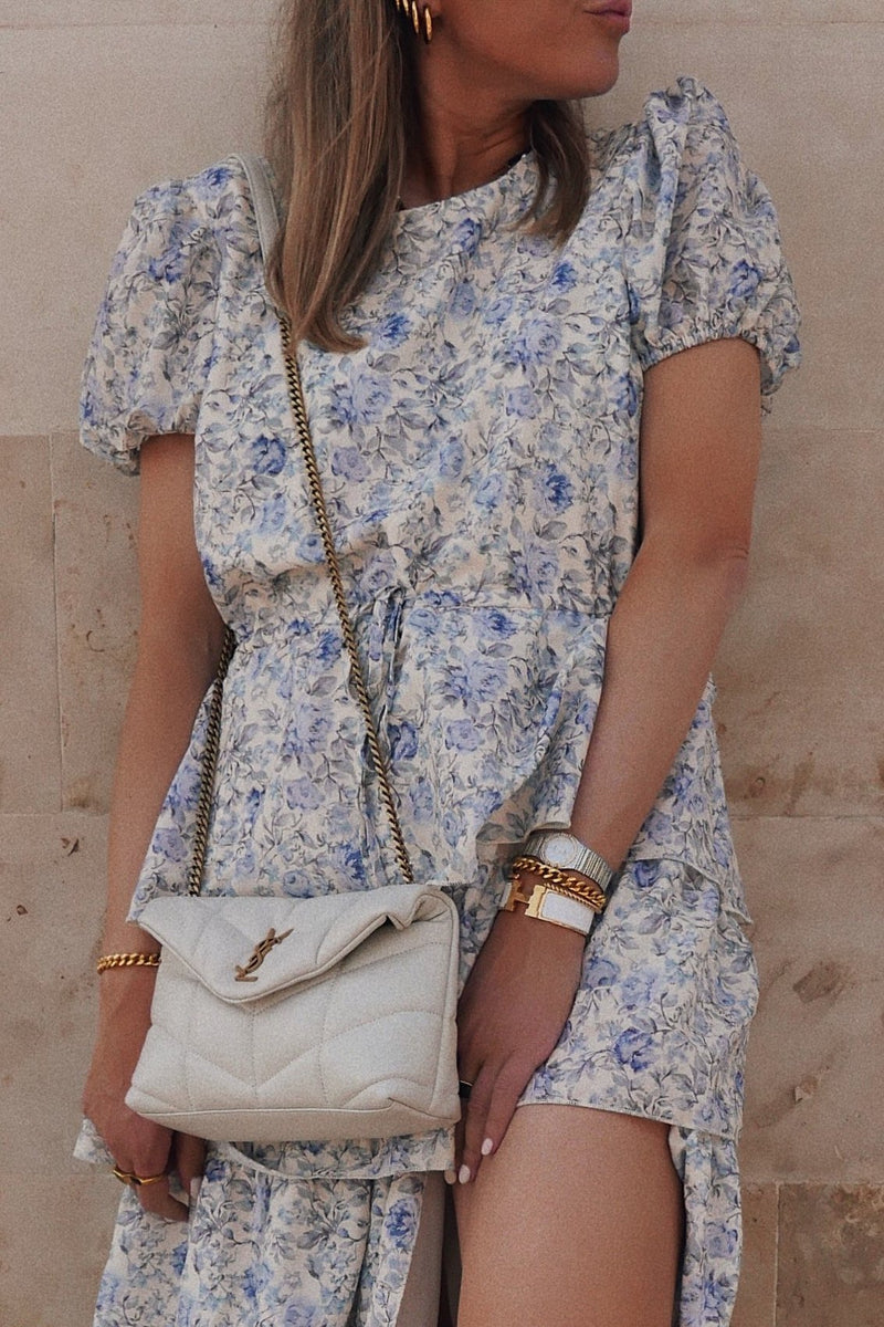 Emilia Cuff - Boutique Minimaliste has waterproof, durable, elegant and vintage inspired jewelry