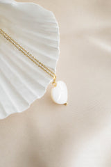 Emmeline Heart Necklace - Boutique Minimaliste has waterproof, durable, elegant and vintage inspired jewelry
