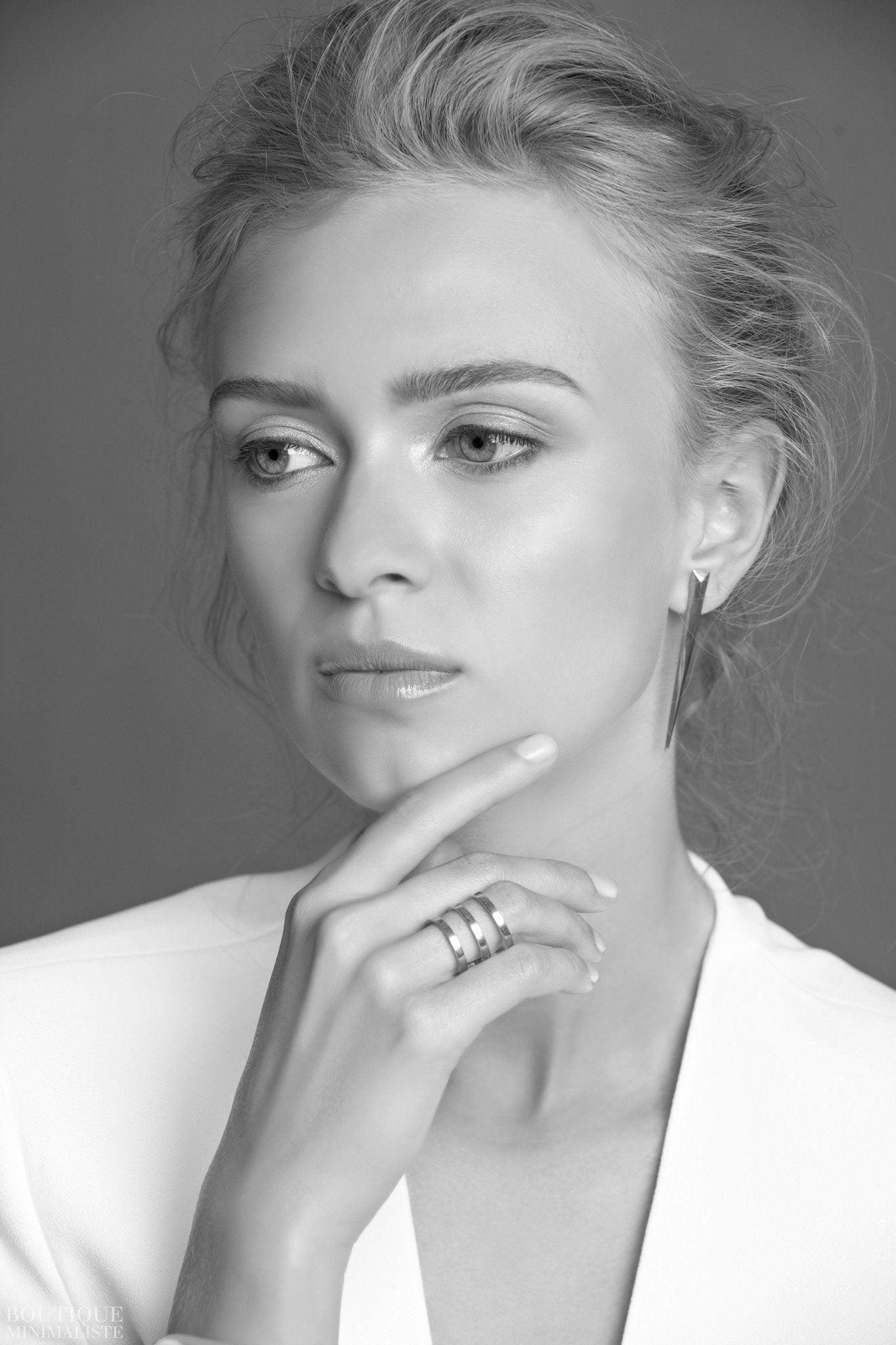 Fine Jewellery - Dagger Earrings - has waterproof, durable, elegant and vintage inspired jewelry