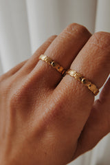 Fleur Ring - Boutique Minimaliste has waterproof, durable, elegant and vintage inspired jewelry