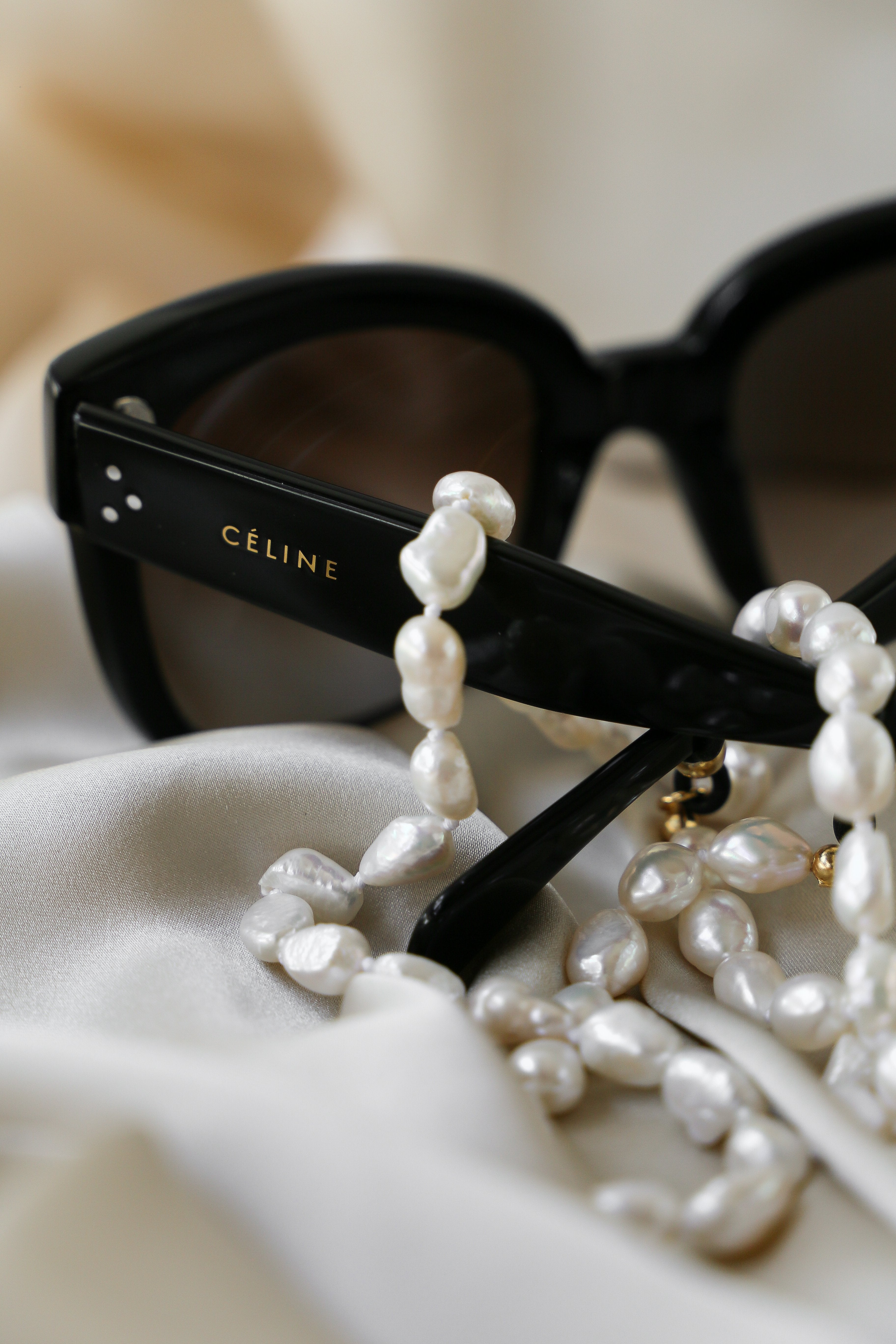 Fortuna Sunglasses Chain - Boutique Minimaliste has waterproof, durable, elegant and vintage inspired jewelry