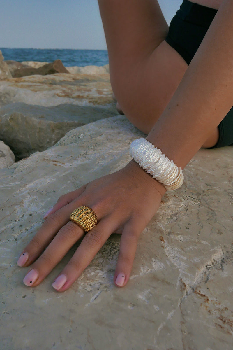 Genny Bracelet - Boutique Minimaliste has waterproof, durable, elegant and vintage inspired jewelry