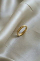Giselle Ring - Boutique Minimaliste has waterproof, durable, elegant and vintage inspired jewelry