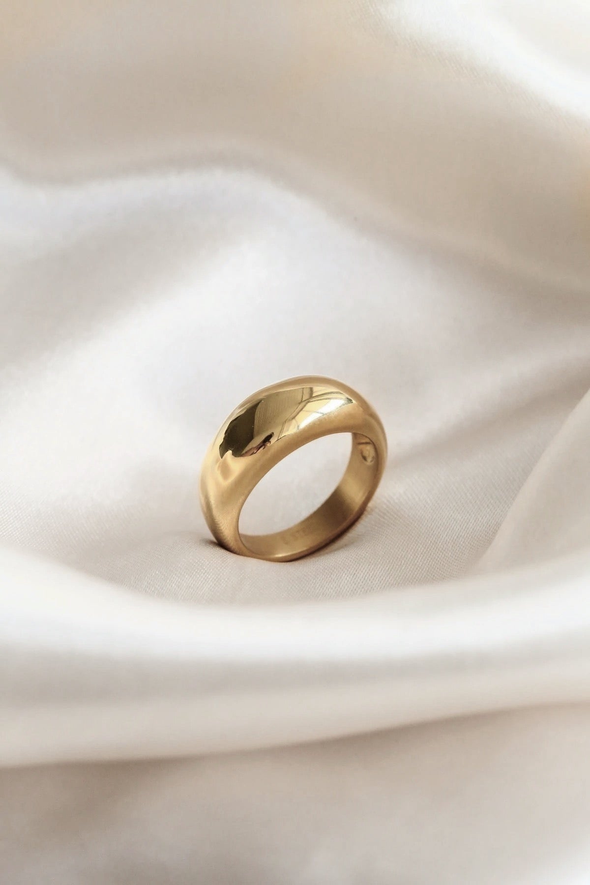 Gloss Ring - Boutique Minimaliste has waterproof, durable, elegant and vintage inspired jewelry