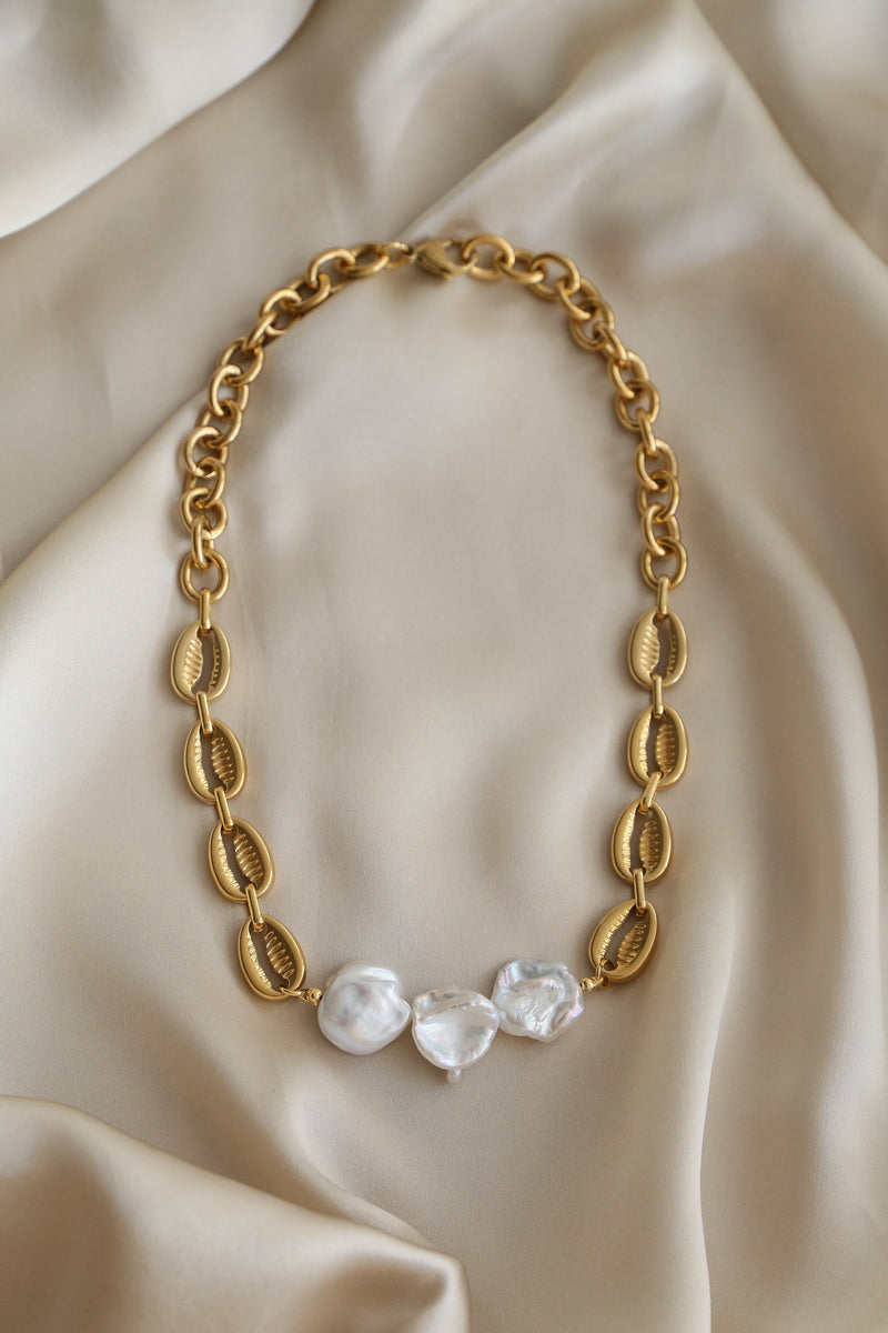 Grace Necklace - Boutique Minimaliste has waterproof, durable, elegant and vintage inspired jewelry