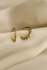 Hedda Hoop Earrings - Boutique Minimaliste has waterproof, durable, elegant and vintage inspired jewelry