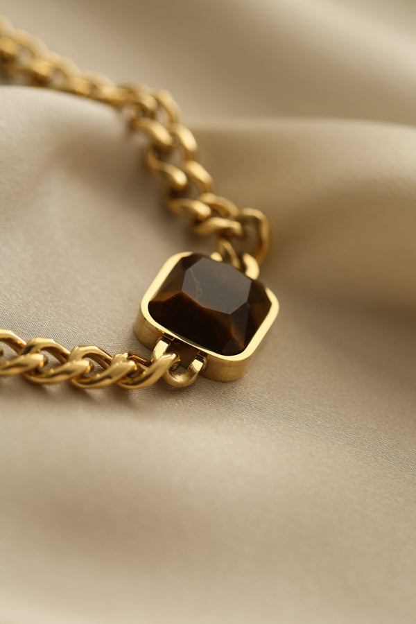 Hedi Necklace - Boutique Minimaliste has waterproof, durable, elegant and vintage inspired jewelry