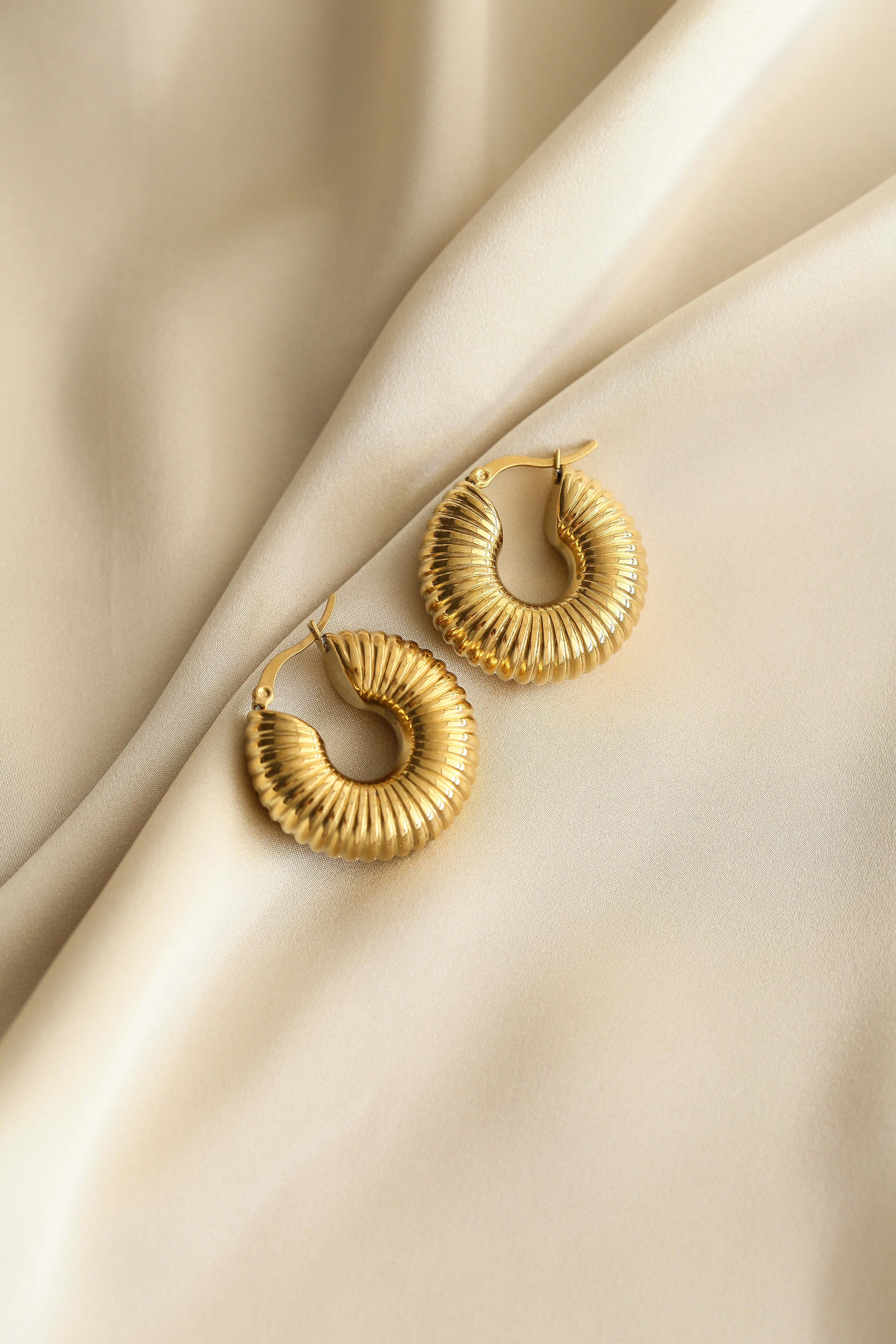 Honey Hoop Earrings - Boutique Minimaliste has waterproof, durable, elegant and vintage inspired jewelry