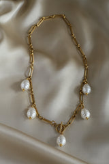 Illy Necklace - Boutique Minimaliste has waterproof, durable, elegant and vintage inspired jewelry