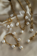 Illy Necklace - Boutique Minimaliste has waterproof, durable, elegant and vintage inspired jewelry