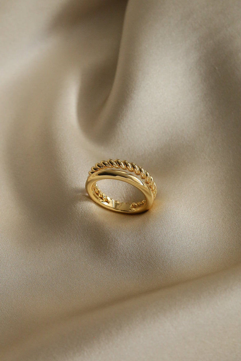 Imogen Ring - Boutique Minimaliste has waterproof, durable, elegant and vintage inspired jewelry