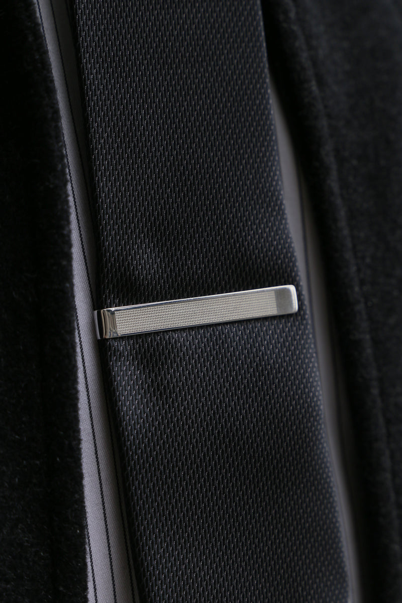 Isaac Tie Clip - Boutique Minimaliste has waterproof, durable, elegant and vintage inspired jewelry