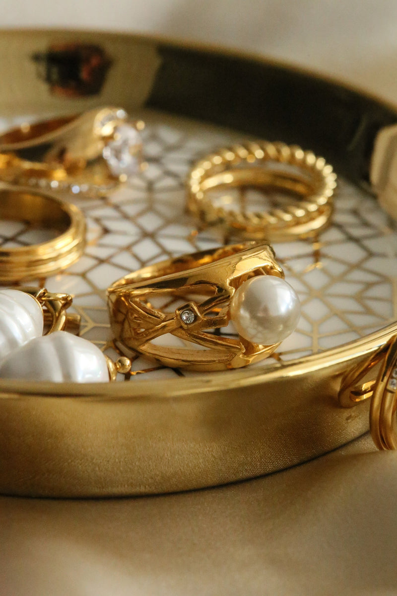 Ismene Ring - Boutique Minimaliste has waterproof, durable, elegant and vintage inspired jewelry