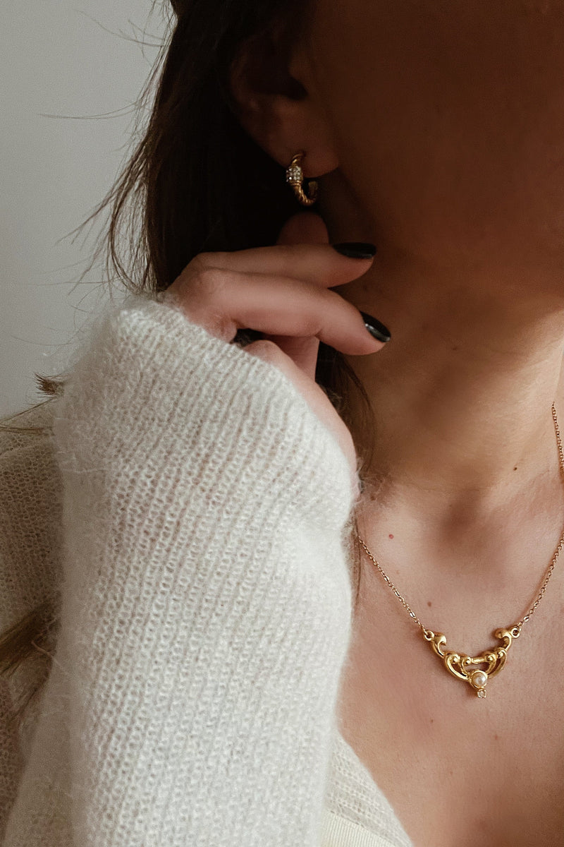 Josephine Hoop Earrings - Boutique Minimaliste has waterproof, durable, elegant and vintage inspired jewelry