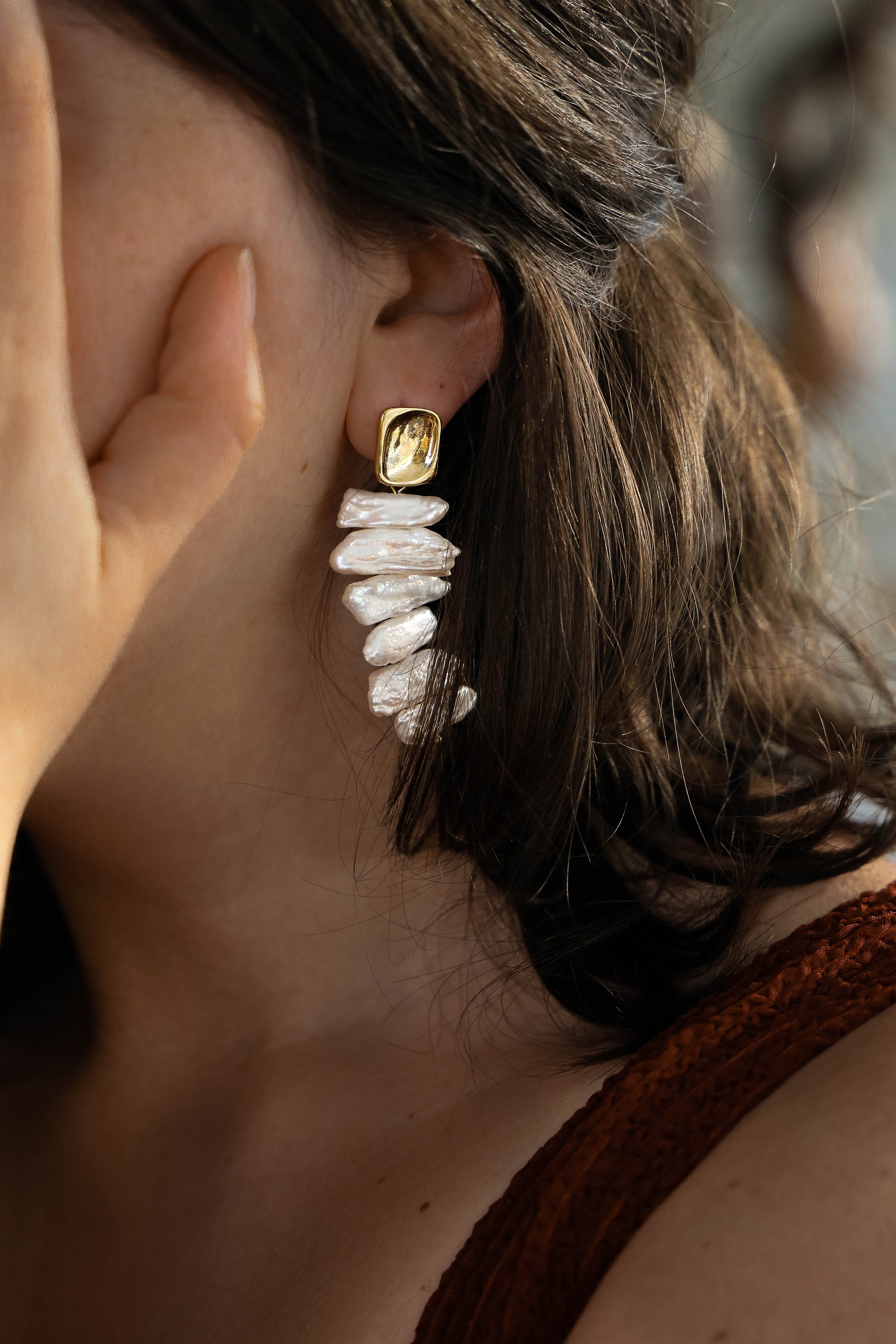 Juliette Earrings - Boutique Minimaliste has waterproof, durable, elegant and vintage inspired jewelry