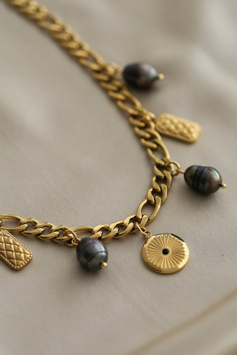 Kassandra Necklace - Boutique Minimaliste has waterproof, durable, elegant and vintage inspired jewelry