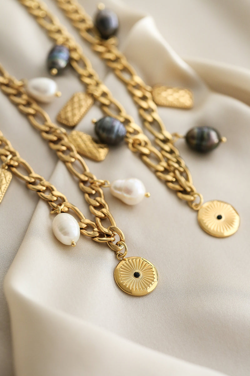 Kassandra Necklace - Boutique Minimaliste has waterproof, durable, elegant and vintage inspired jewelry