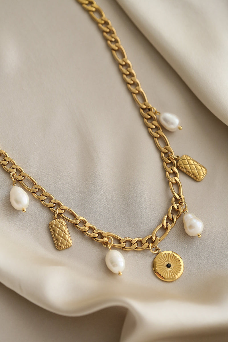 Kate Necklace - Boutique Minimaliste has waterproof, durable, elegant and vintage inspired jewelry