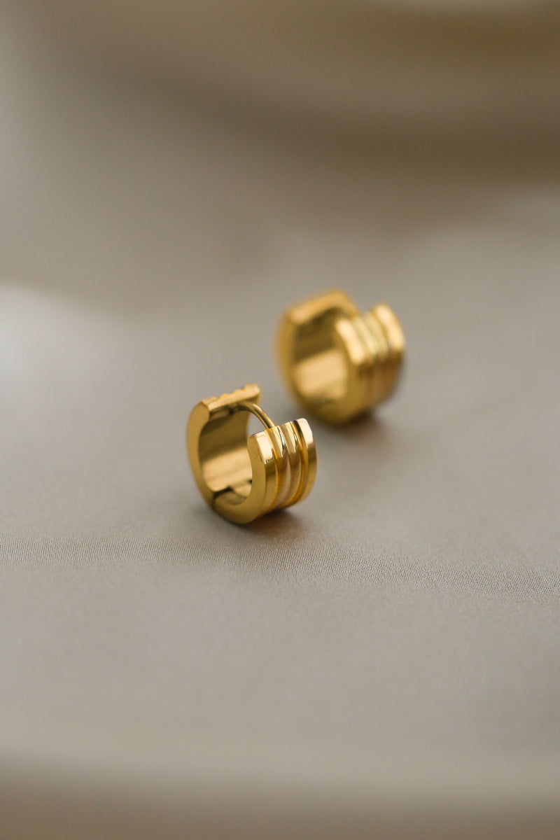 Kayleigh Hoops - Boutique Minimaliste has waterproof, durable, elegant and vintage inspired jewelry